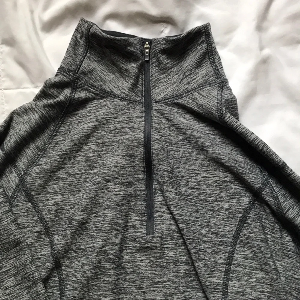 Old Navy Pullover 1/4 Zip Medium Gray